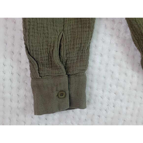 Bibi Crinkle Gauze Button Up High Low Shirt Olive Green Women's Small - Picture 12 of 13